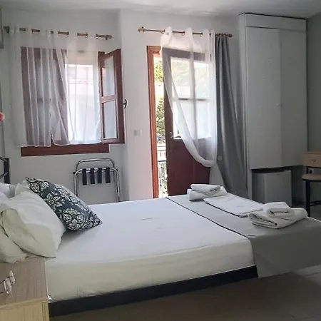 Molos Pensiune Limenas (Thasos)